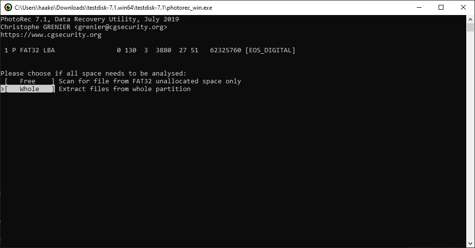 PhotoRec command line window - Select space to be analysed